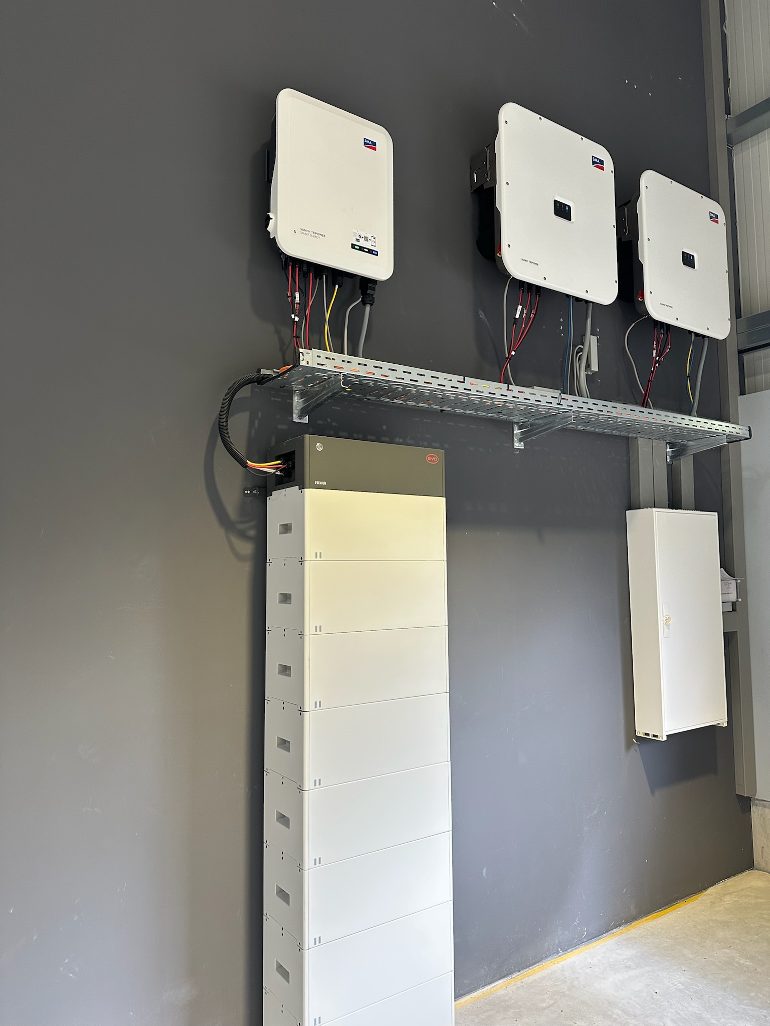 Lagerhalle mit Büro in Burgdorf